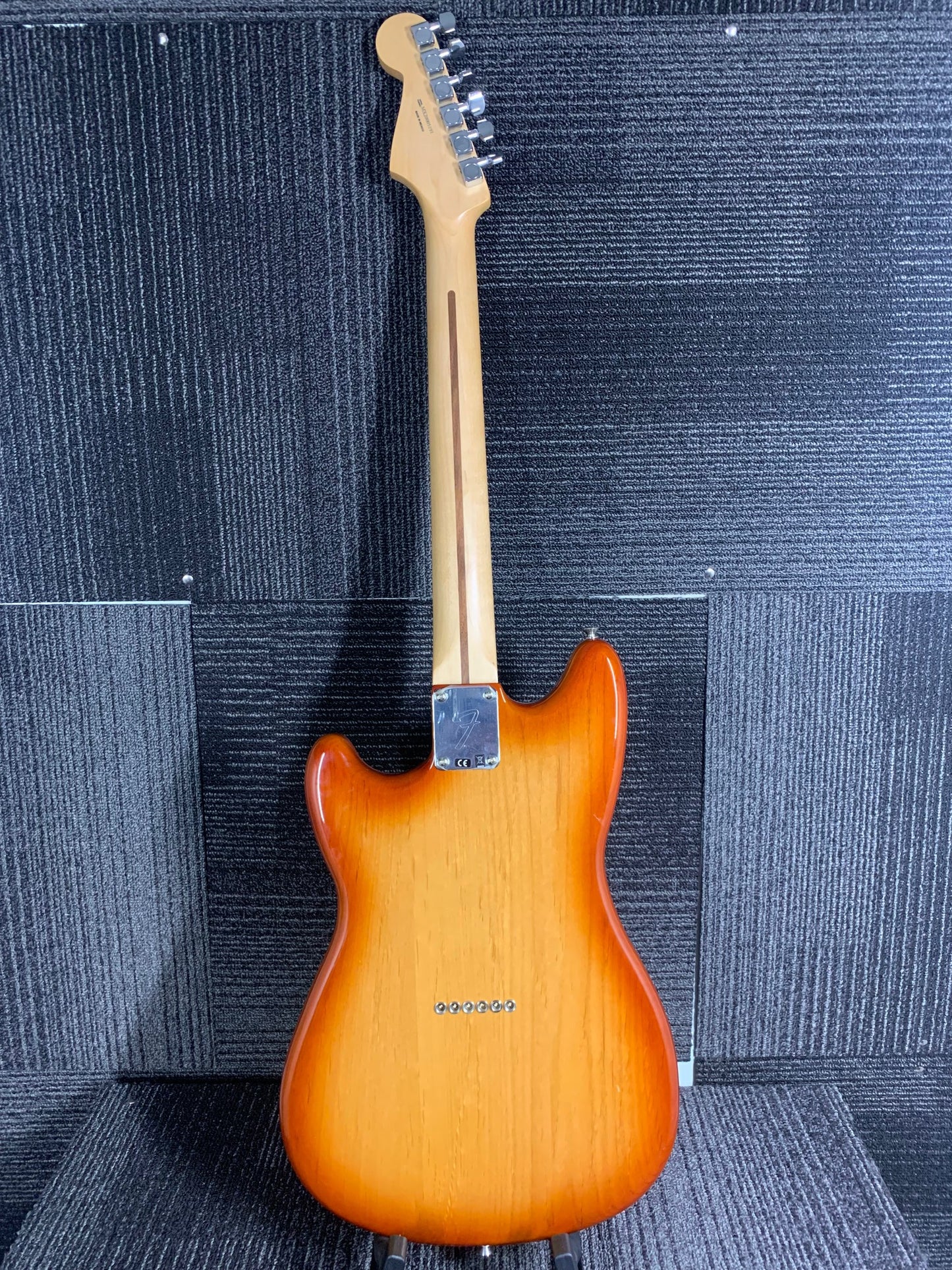 Fender Player Duo-Sonic HS Guitar Sienna Sunburst (Discontinued/Floor Model)