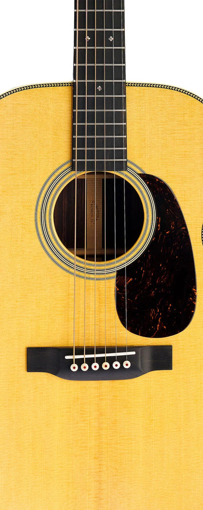 Martin  00-28 Standard Series, 00-14 Fret, Acoustic Guitar