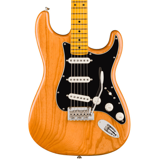 Fender American Professional Stratocaster®, Maple Fingerboard, Natural