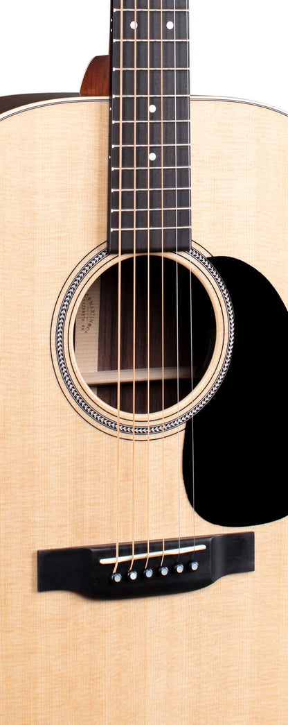 Martin D-16E, Acoustic Guitar