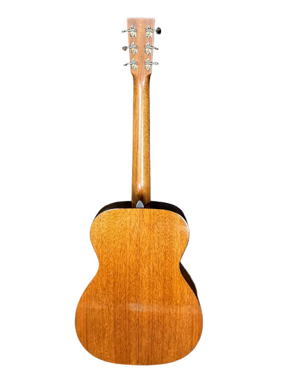 Martin Custom Shop 000-18 Adirondack Spruce Top Mahogany B&S V Neck Guitar