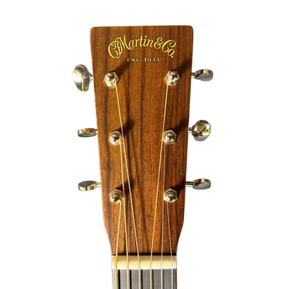 Martin Custom Shop 000-18 Adirondack Spruce Top Mahogany B&S V Neck Guitar