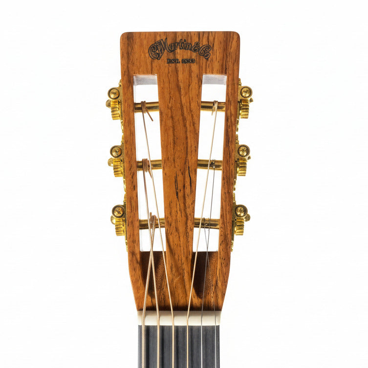 Martin Custom Shop 00-28 Carpatian Spruce Acoustic Guitar