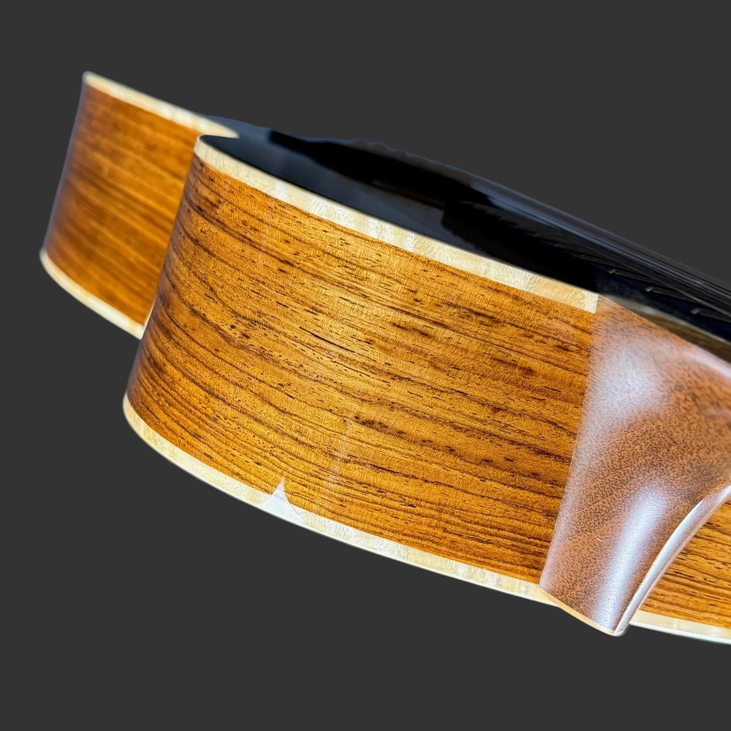 Martin Custom Shop 00-28 Carpatian Spruce Acoustic Guitar