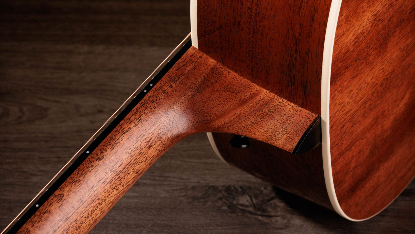 Taylor Gold Label 517e