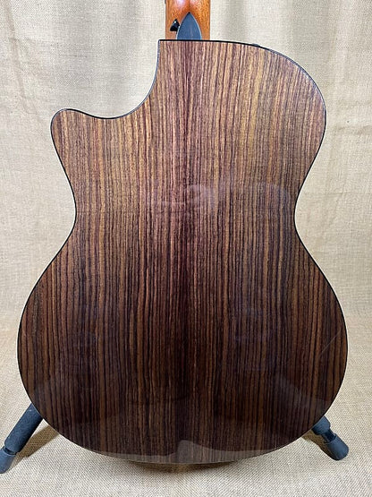 Taylor Custom Grand Auditorium Red Cedar/Indian Rosewood