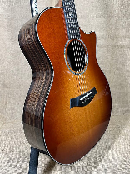 Taylor Custom Grand Auditorium Red Cedar/Indian Rosewood